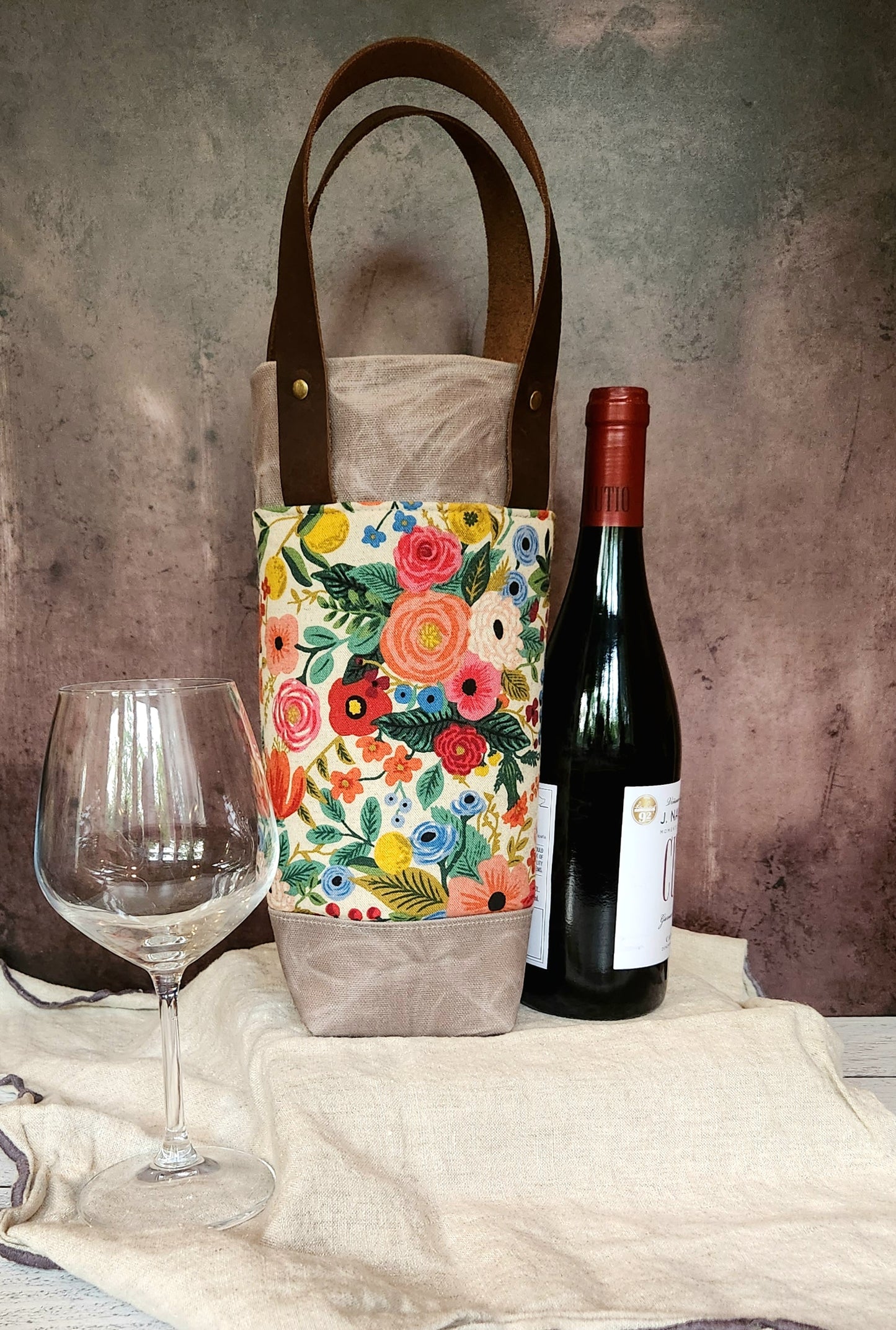 Insulated Wine Tote
